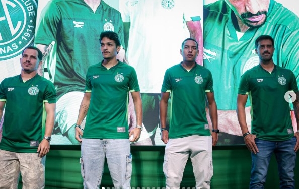 Em evento com ídolos do passado, Guarani apresenta seu novo uniforme; veja fotos