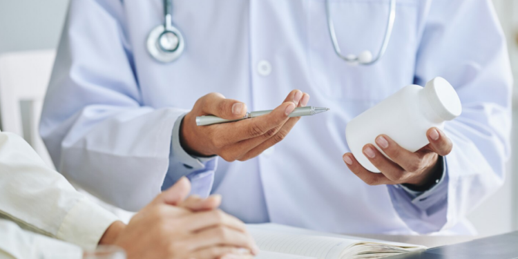 Artigo: Novas terapias transformam câncer avançado em doença controlável, mas impõem desafio emocional aos pacientes – por Fernando Medina