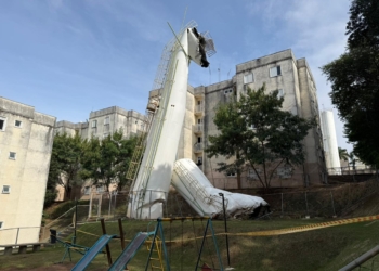 Caixa d’água de 80 mil litros desaba em condomínio de Campinas