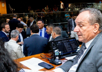 Projeto aprovado pela Câmara proíbe cigarros eletrônicos em Campinas