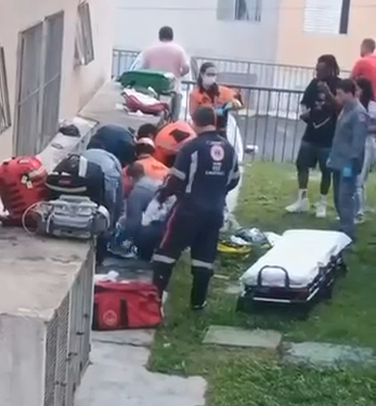 Criança de 3 anos cai do 4º andar de prédio em Campinas