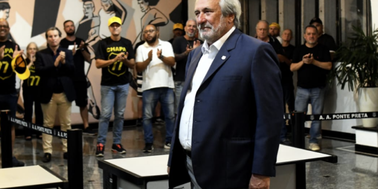 Justiça nega pedido de afastamento imediato de Torrano da presidência da Ponte
