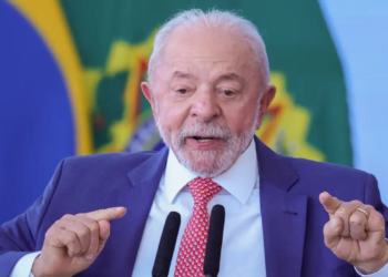 Lula cobra respeito e rejeita interferência do governo de Trump
