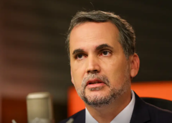 Governo avalia aumentar teto do MEI para R$ 140 mil, diz ministro