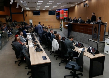 Vereadores aprovam diretrizes orçamentárias para 2027 e rejeitam pedidos de CPs