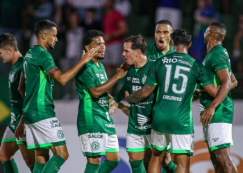 Após maio quase perfeito, Guarani chega à metade da Série C com números expressivos