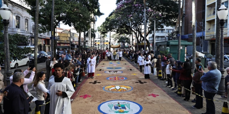 Corpus Christi: imagens de fé e devoção em Campinas