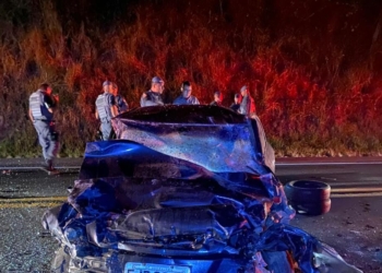 Perseguição policial termina com dois mortos após acidente e troca de tiros em Bragança Paulista