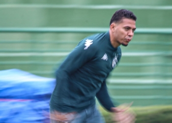 Ynaiã destaca persistência como marca do Guarani na Série C