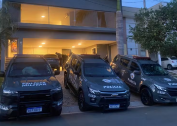 Megaoperação prende ex-estagiário do MP e policial civil por suposta ligação com PCC