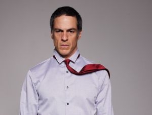 Mateus Solano retorna a Campinas com “Figurante”
