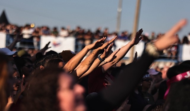 Marcha para Jesus leva multidão à Praça Arautos da Paz; veja fotos