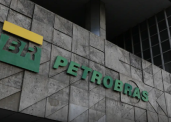 Petrobras implementa desconto no diesel a partir desta segunda-feira