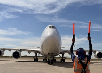Viracopos recebe 6 aeronaves com 522 toneladas de equipamentos do cantor Harry Styles