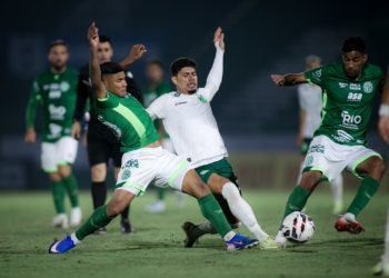 Guarani perde a liderança e tem sequência decisiva na busca pela classificação na Série C