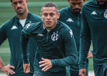 João Paulo inicia transição física e deve voltar ao time bugrino contra a Inter