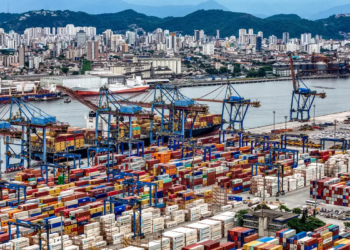 Brasil vê avanço com EUA, mas mantém etanol fora da negociação