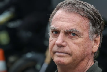 PGR defende que Bolsonaro seja mantido em prisão domiciliar
