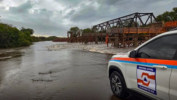 Tempestade e granizo causam prejuízo a 43 municípios no RS