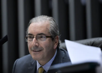 STF bloqueia R$ 6 milhões de Eduardo Cunha por indicação de emendas