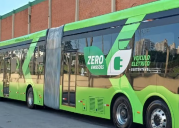 Artigo: Enquanto o mundo acelera a eletrificação de seus ônibus, o Brasil engatinha – por Jurandir Fernandes