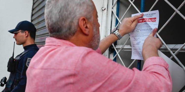 Prefeitura lacra pensão irregular e bingo clandestino no Centro de Campinas