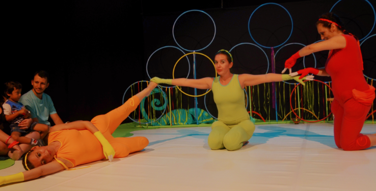 Cia Tugudum apresenta espetáculo de dança para bebês
