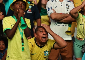 Brasil é eliminado da Copa e frustração toma conta da torcida