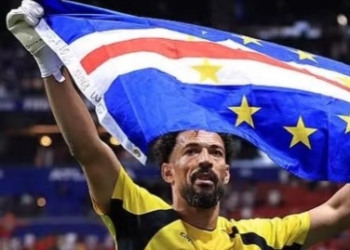 Argentina sofre contra o surpreendente Cabo Verde, mas avança às oitavas
