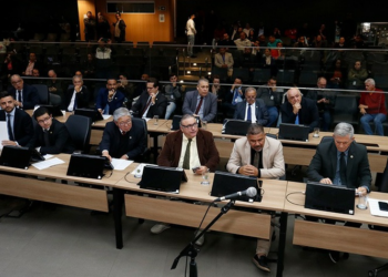 Câmara de Campinas retoma sessões após fim do recesso