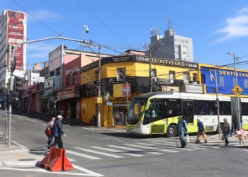 Monitoramento do trânsito por câmeras ganha pontos na Benjamin Constant e na JBD
