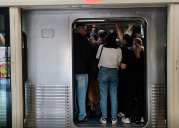 Termina a greve nas linhas de trens em São Paulo